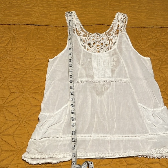 🖤 Vanilla Star white crochet tank top with pockets size medium - Picture 7 of 10